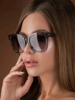 FREYRS Eyewear Lola Sunglasses