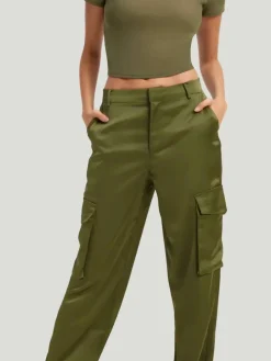 GOOD AMERICAN Washed Satin Cargo Pants