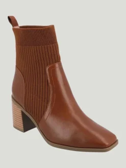 Journee Collection Tru Comfort Harlowe Chelsea Booties