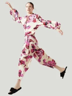 Lanhtropy Cape Linen Hibiscus Pants