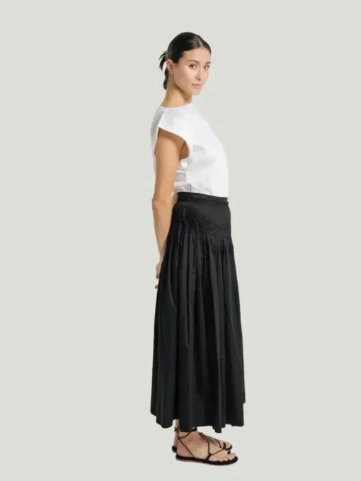 LAUDE the Label Drop Waist Pleated Skirt