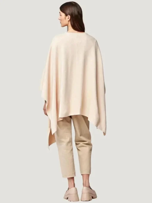 SOIA & KYO Athena Shawl
