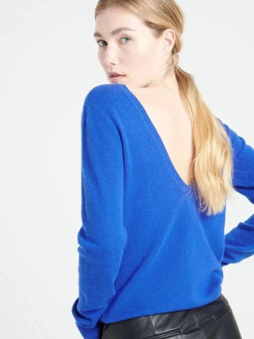 STUDIO CASHMERE8 Mia 7 Cashmere V-Neck Sweater