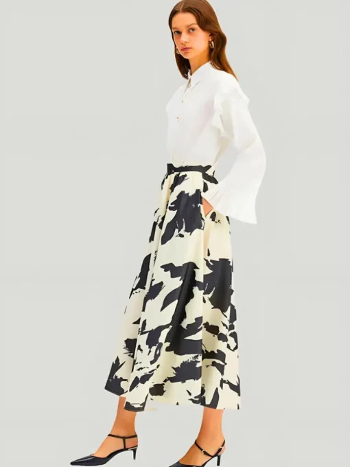 TOUCHÉ Patterned Satin Skirt