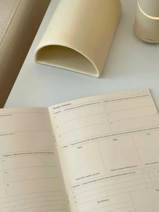 Wilde House Paper Undated Weekly Planner